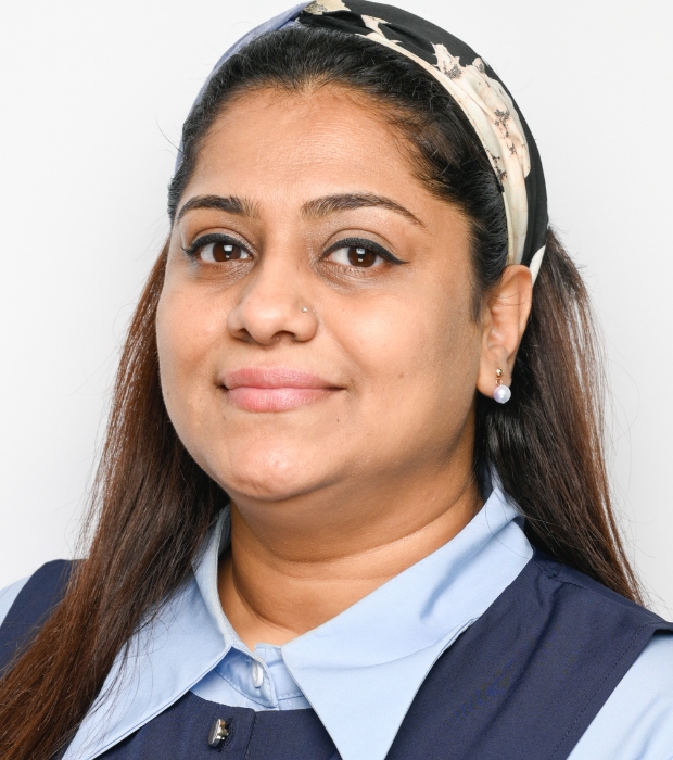 Sabrine 620x700 Sabrine 620x700